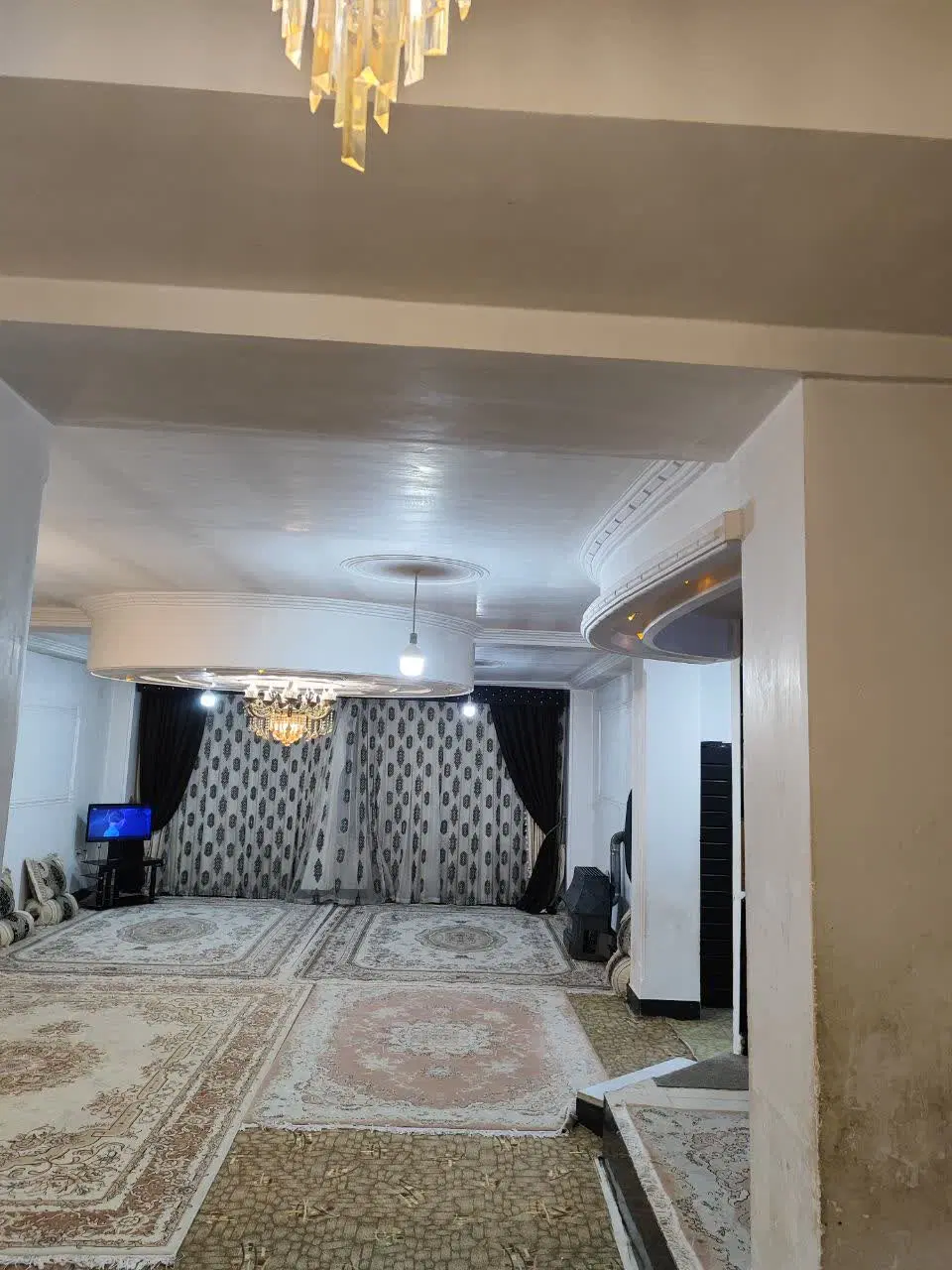 اجاره منزل مسکونی مستقل دارای پارکینگ کوی امام رضا