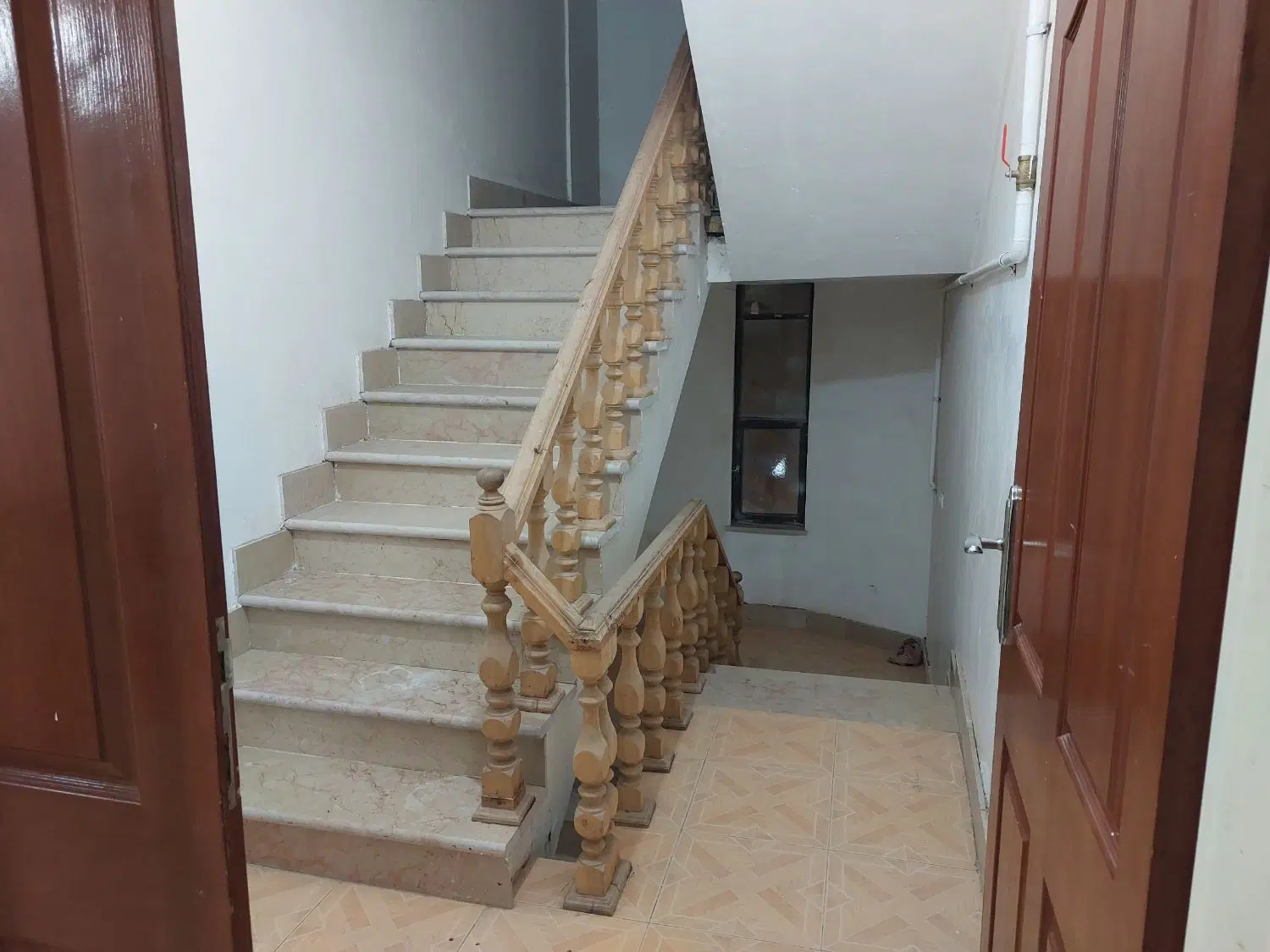 واحد ۱۰۰ متری تخفیف ویژه فقط برای زوج جوان