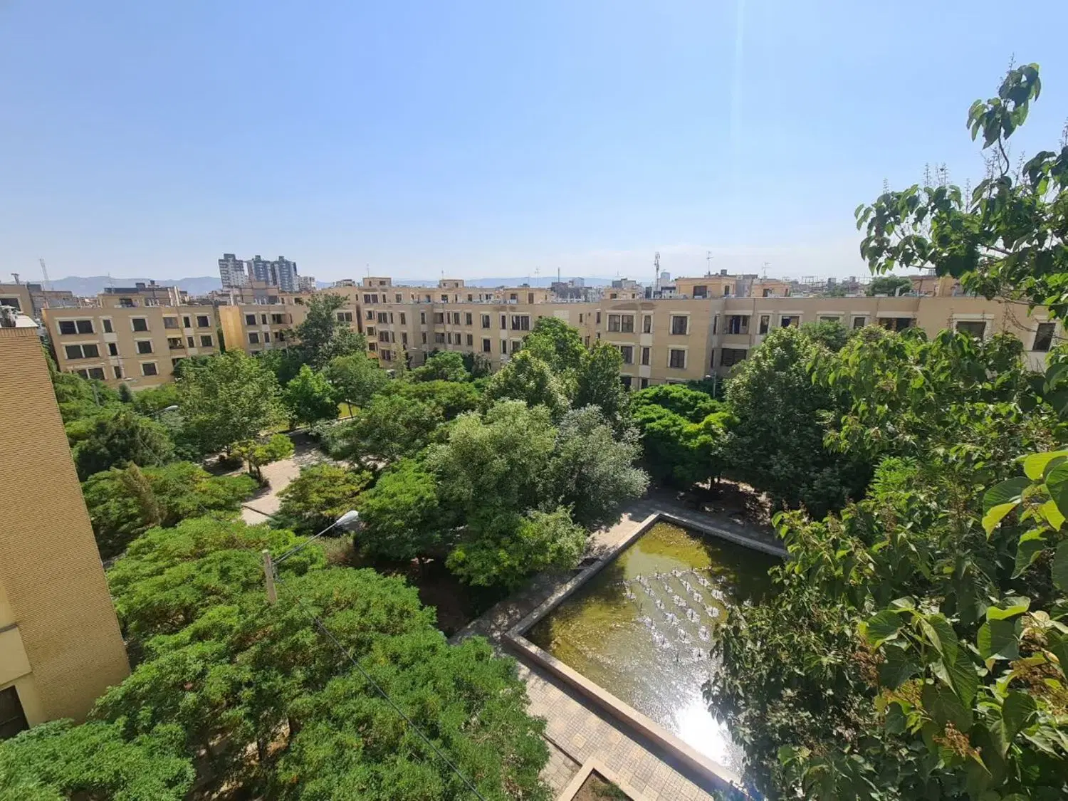اپارتمان ۱۰۰ متری مجتمع اسکان