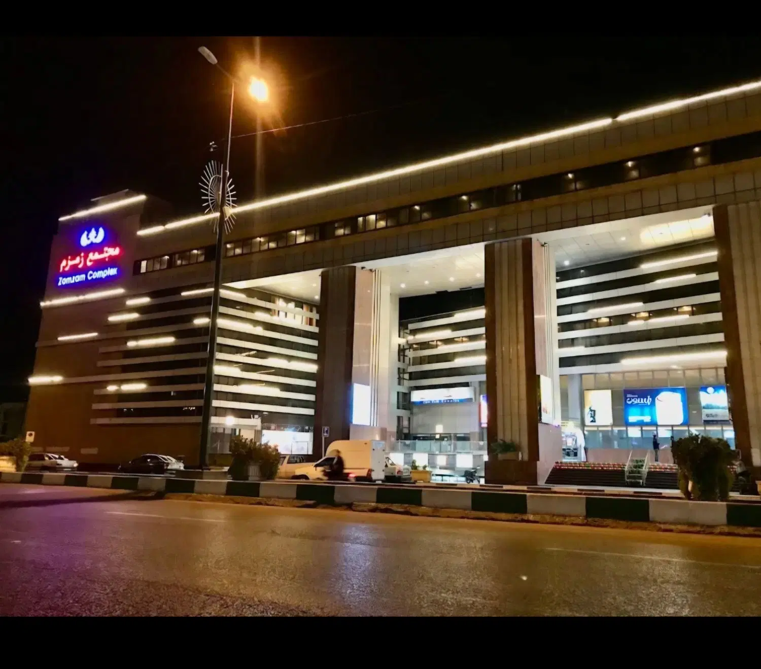 اجاره مغازه در پاساژ زمزم