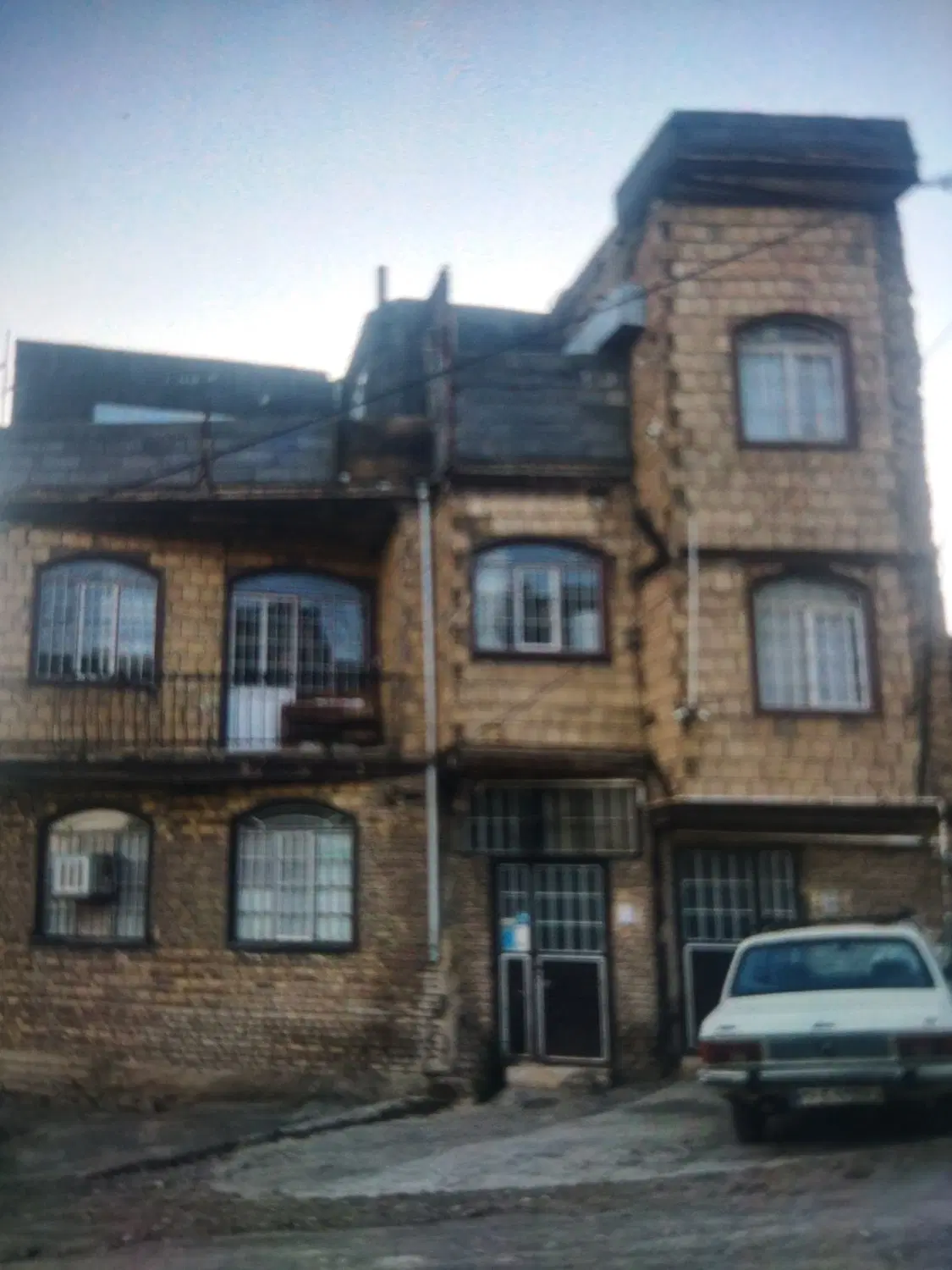 خانه در حسن آباد دو طبقه