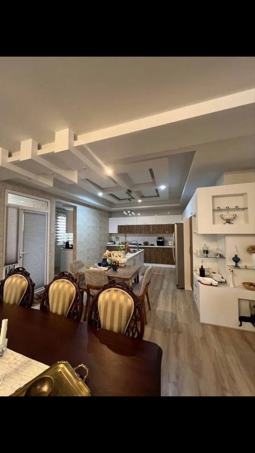 فروش تک واحدی ۱۸۰متری در منطقه آروم و تاپ منظریه
