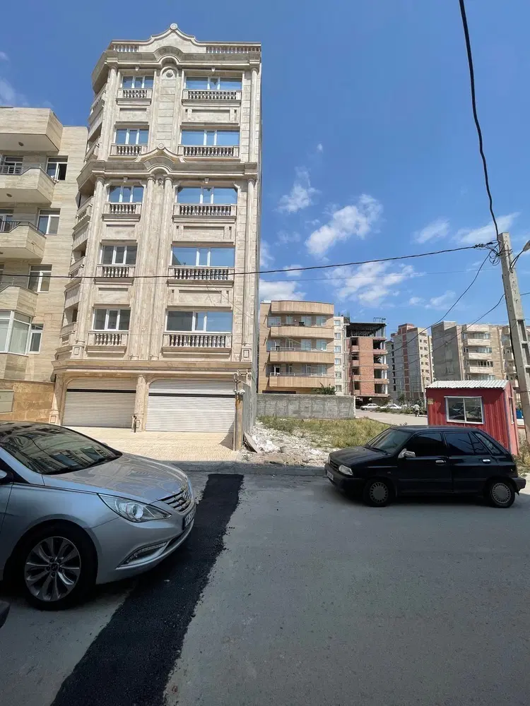 فروش آپارتمان ۱۱۰ متری  کارشناسان شهرک ساحلی