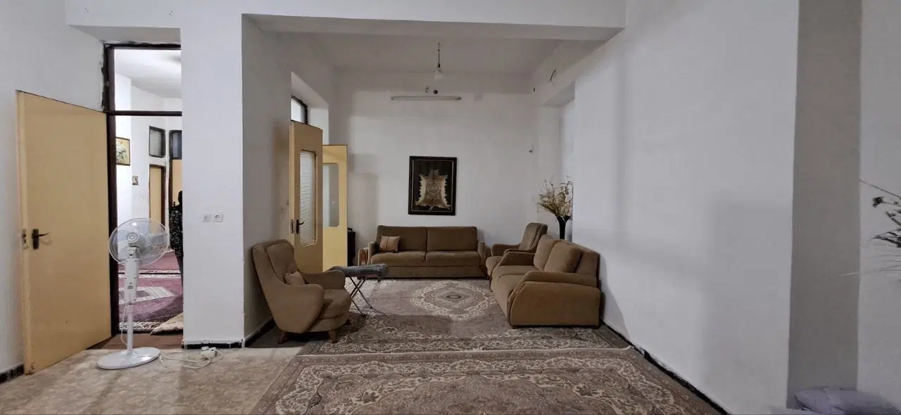 منزل ویلایی گلنکی میرزای شیرازی