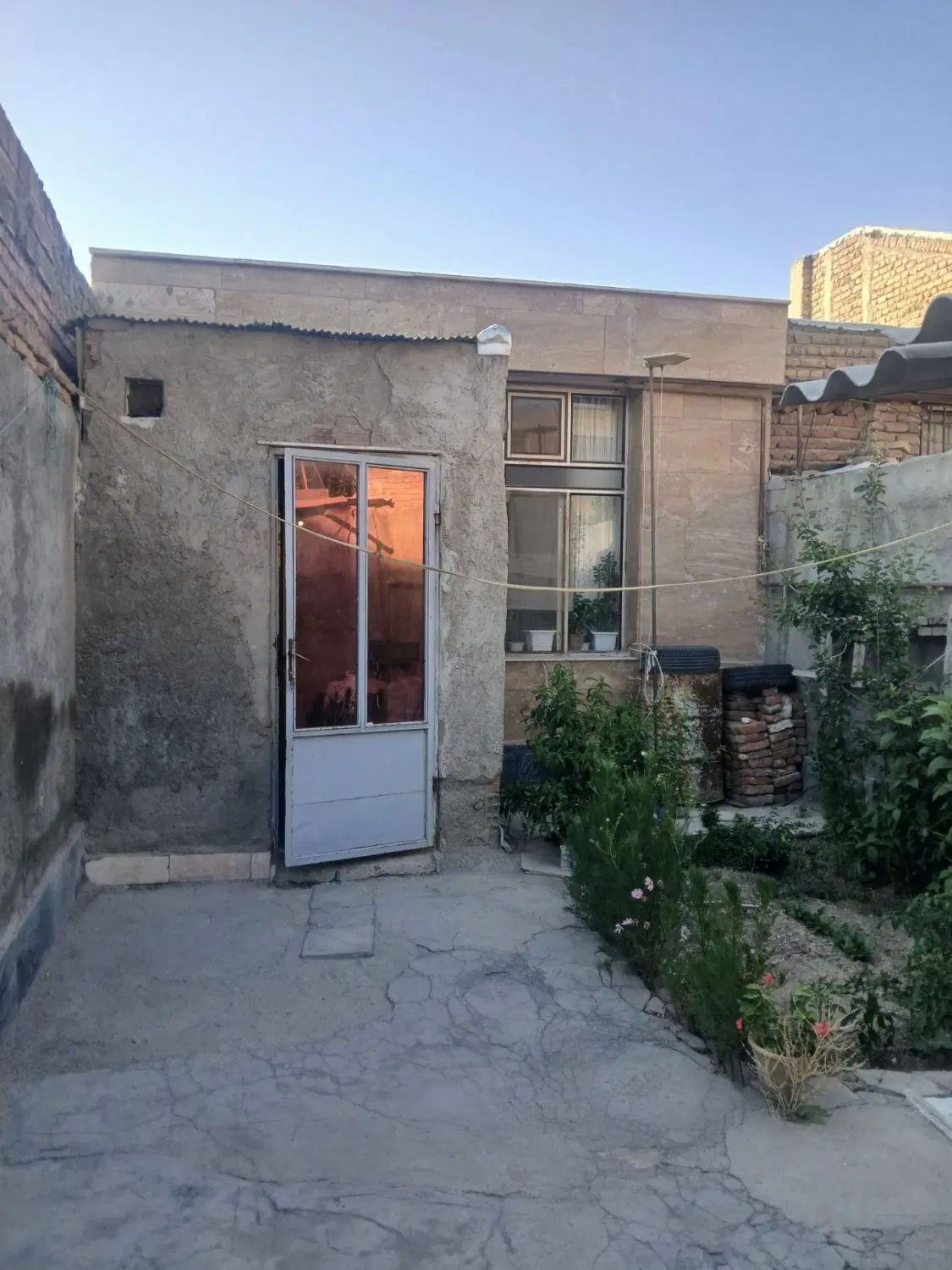 خانه ویلایی 100 متر اشرف خانی