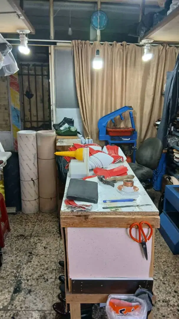 مغازه ۱۸ متری