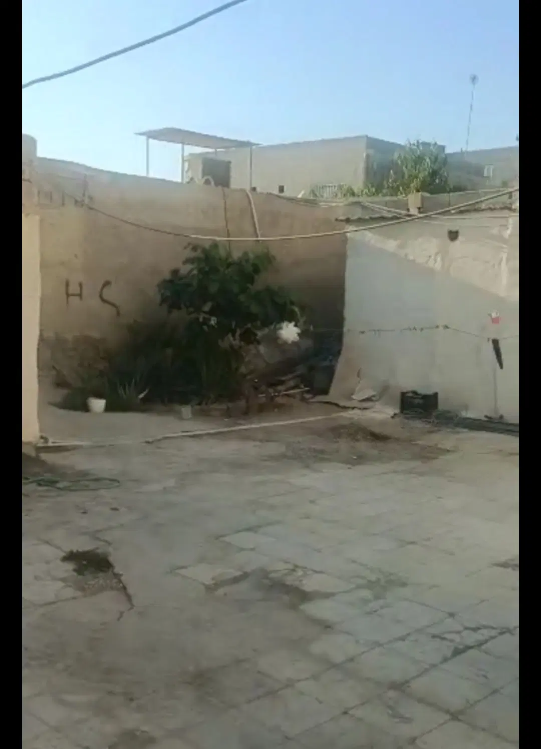 فروش خانه ویلایی قدیمی متراژ ۱۹۸