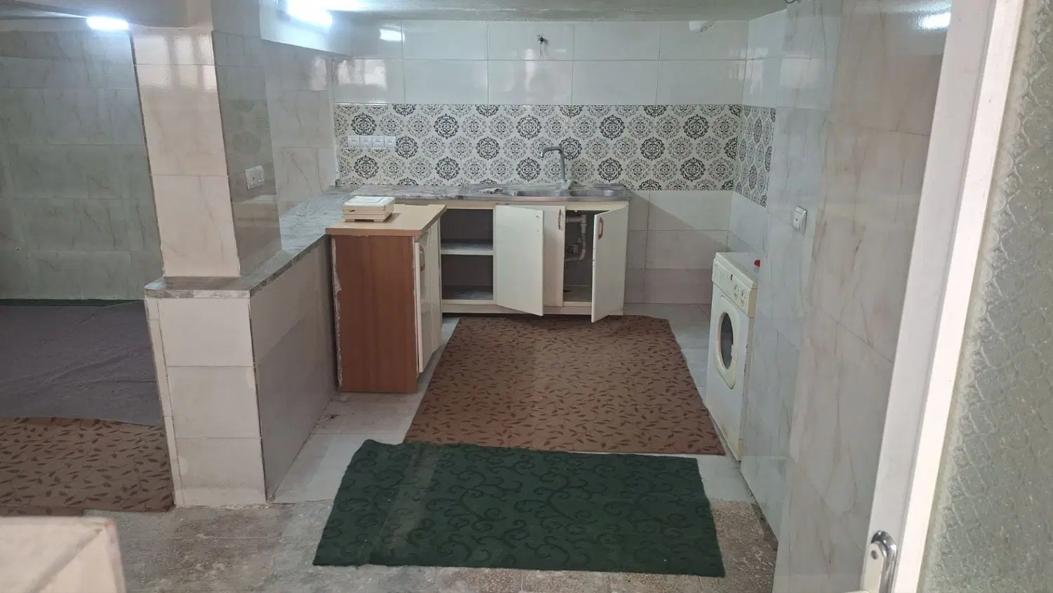 منزل ویلایی چمن ۵۴ طبقه پایین