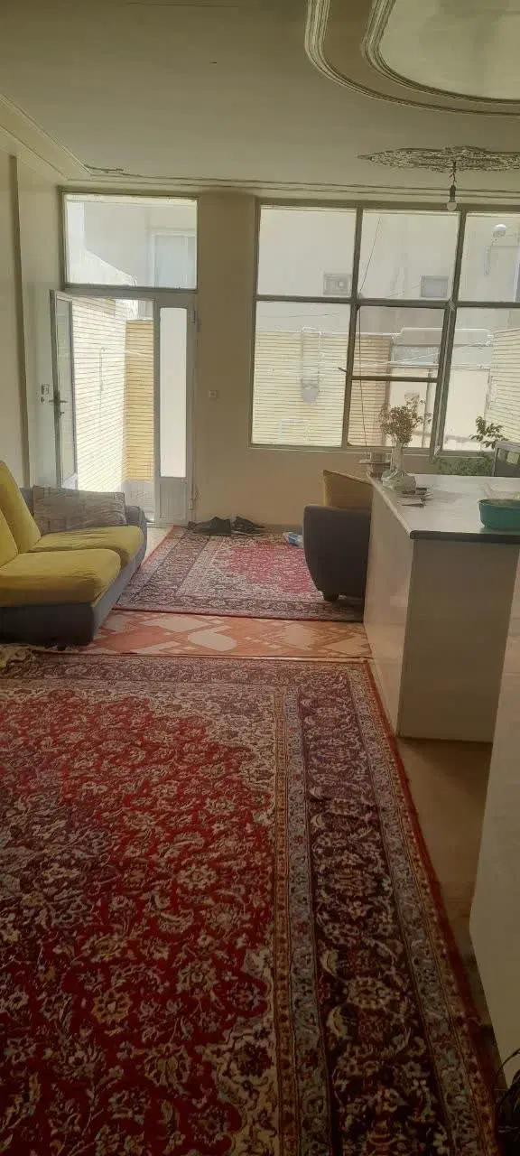 خانه ویلایی شریف واقفی