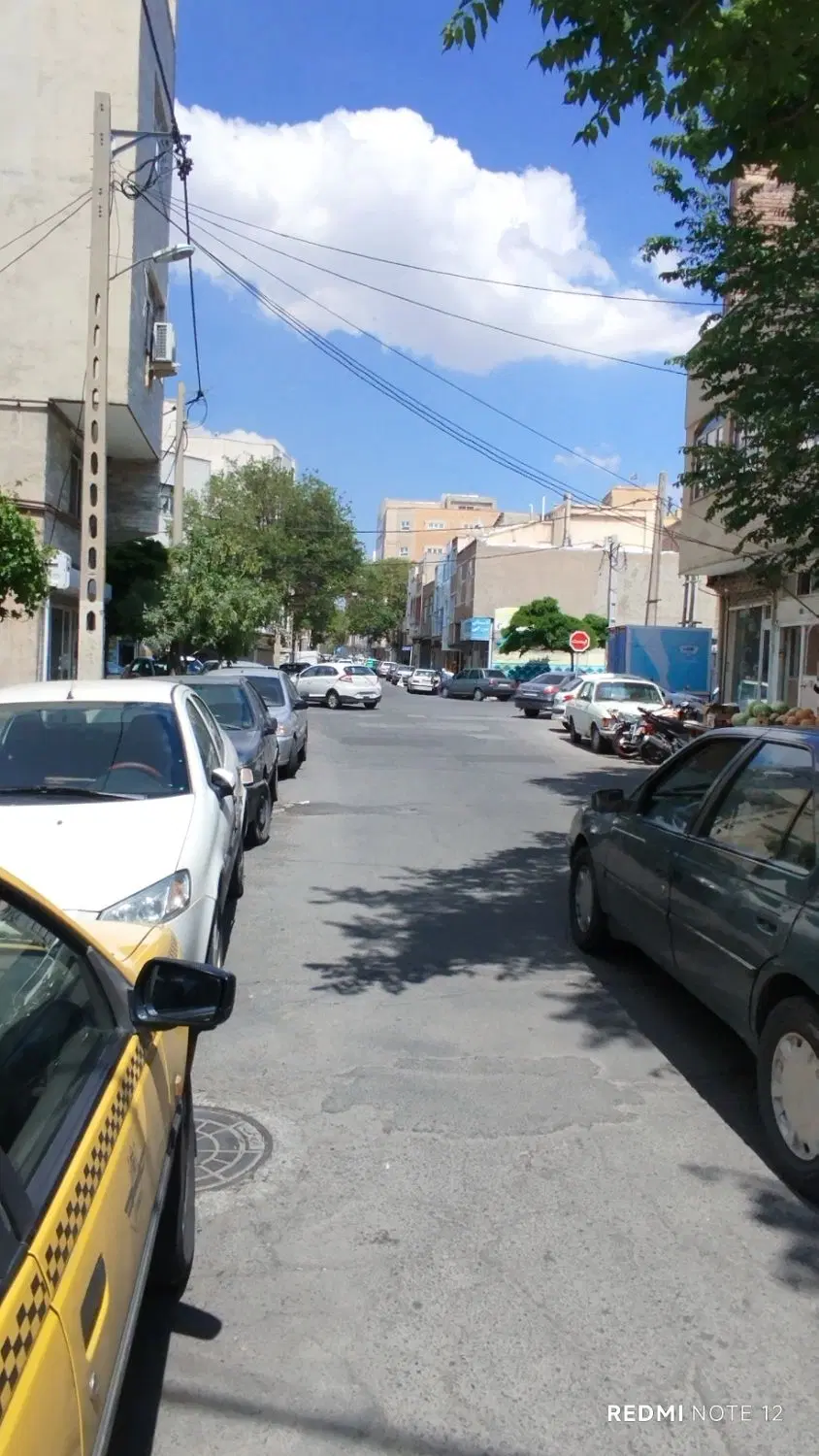 رهن واجاره آپارتمان 122متری وحیاط دربستی 100متری