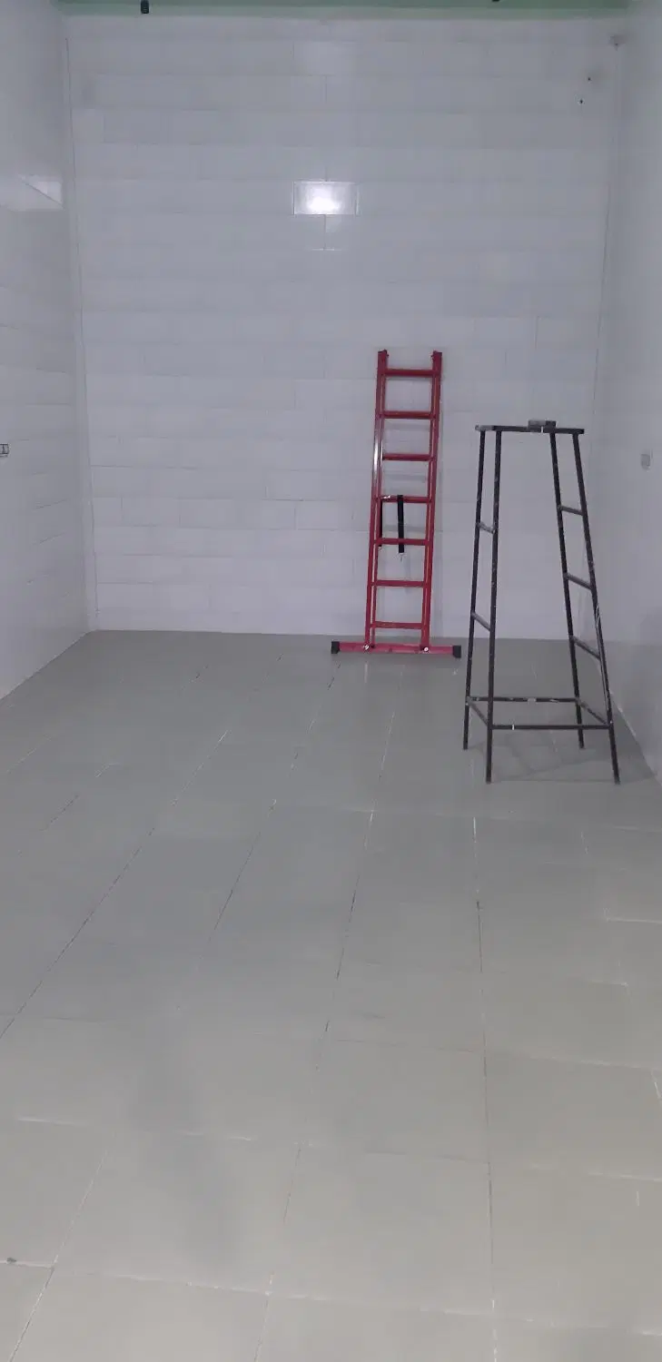 مغازه ۳۴ متری در بازار ایذه