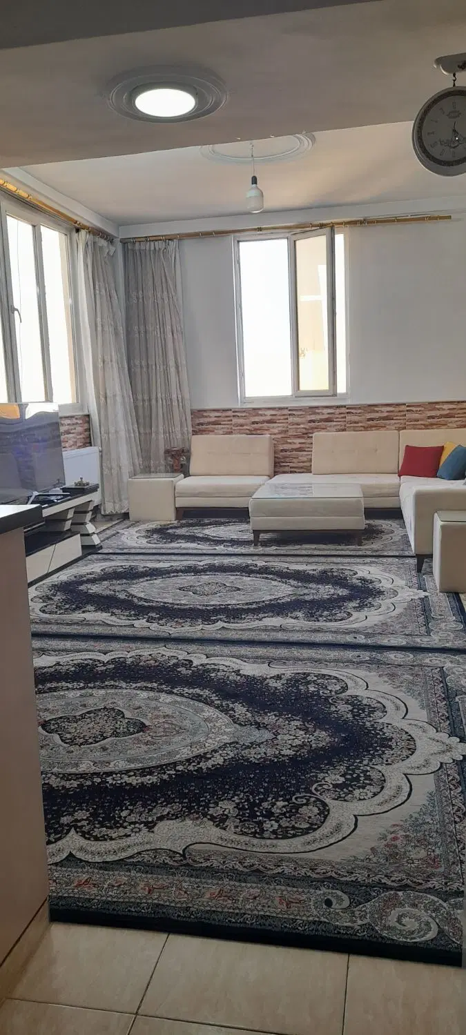 آپارتمان ۸۲ متری علوی