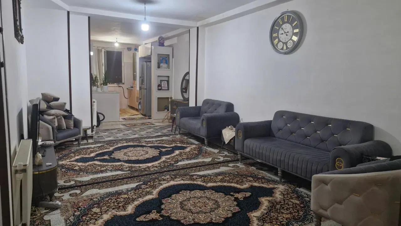 واحد ۷۸متری،پارکینگ اختصاصی