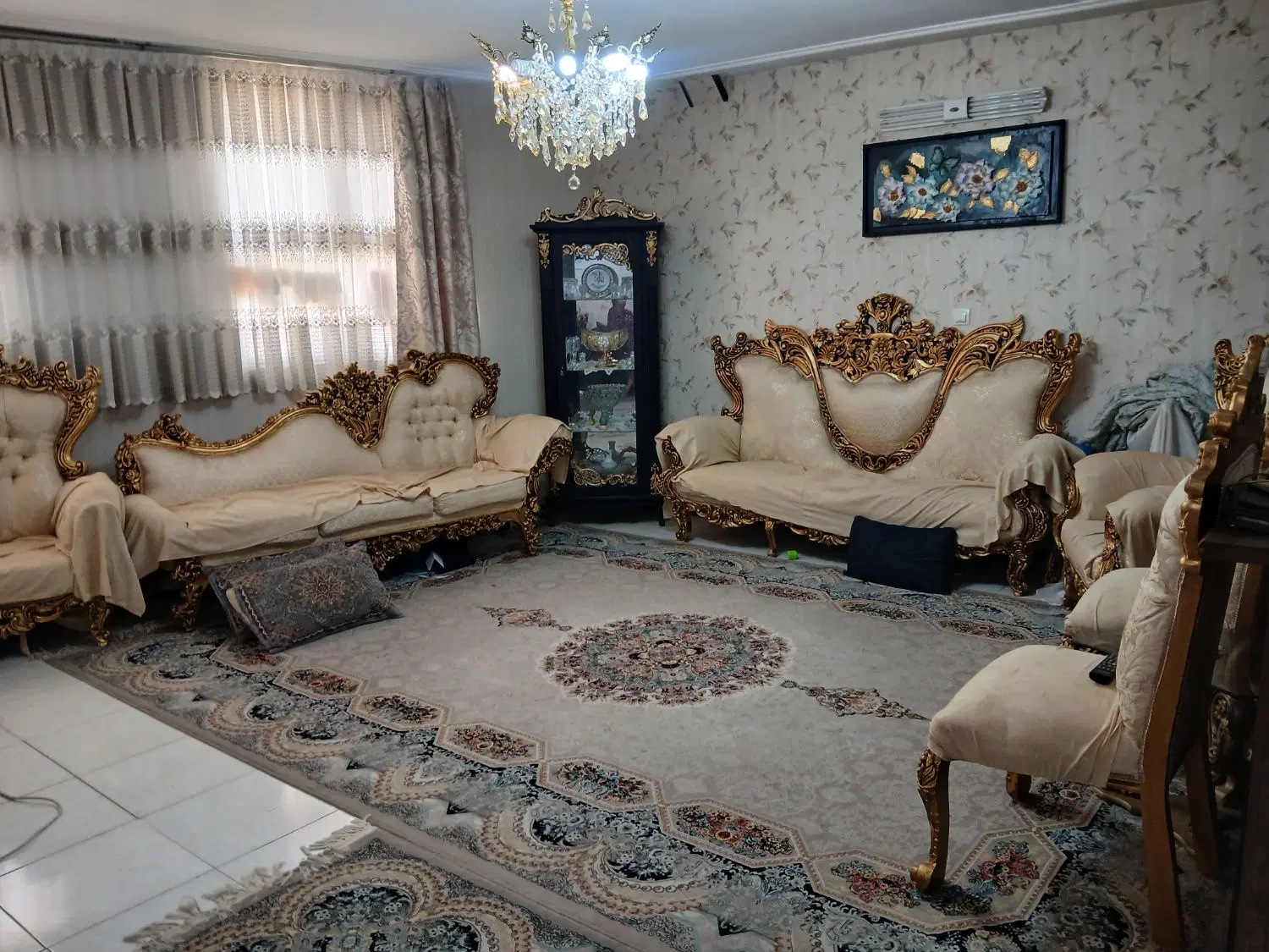 آپارتمان دو خوابه