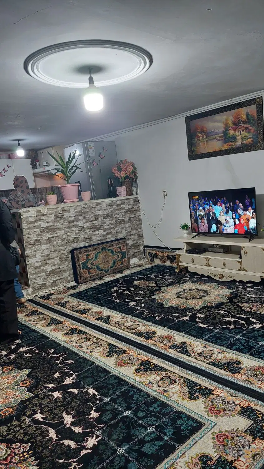 اجاره ویلایی دربست ۱۰۰ متری با ۷۰ متربنا