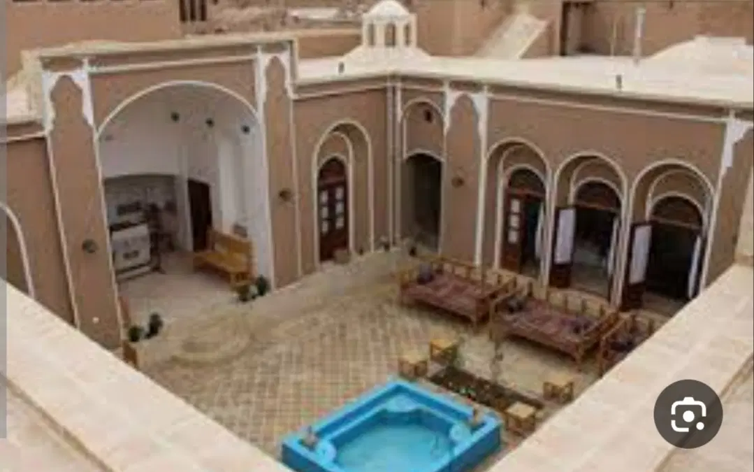 اجاره ویلایی حاشیه خیابان