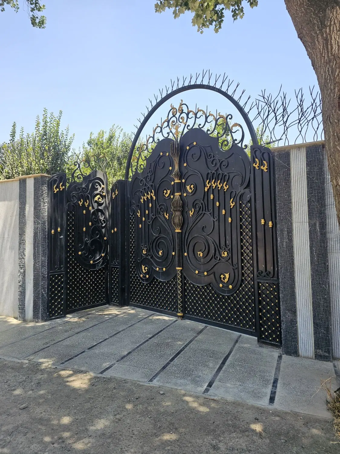 ۶۰۰متر باغچه،بینظیر،دونبش ،واقع در شهریار