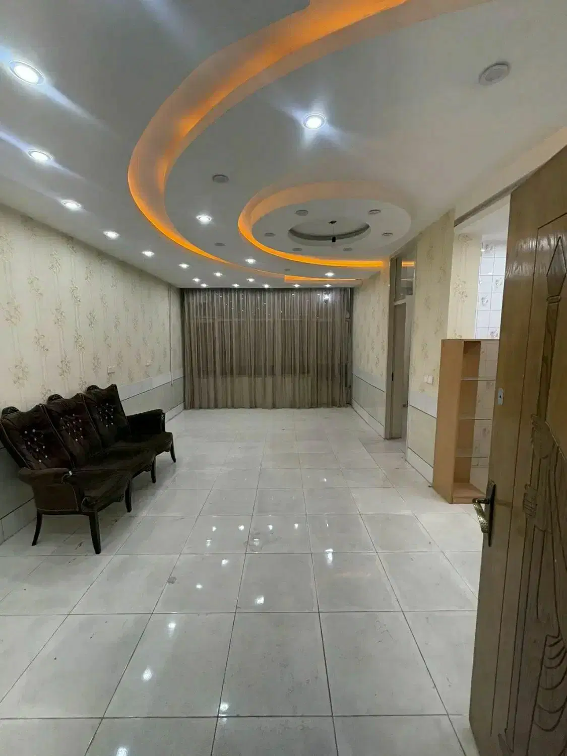 دو طبقه استاد شهریار جنوبی