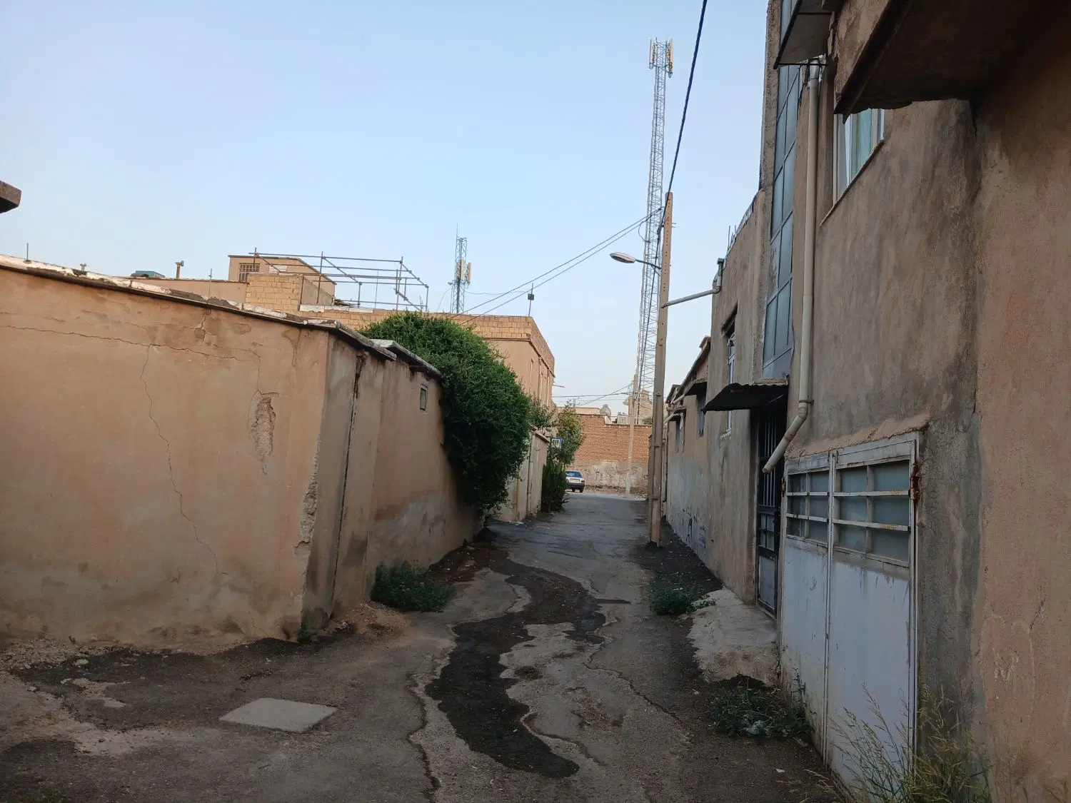 ملک ویلایی قدیمی ساز