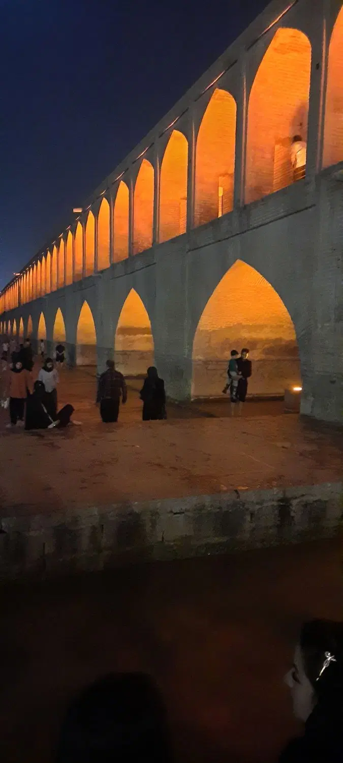 زمیت تجاری،قائم