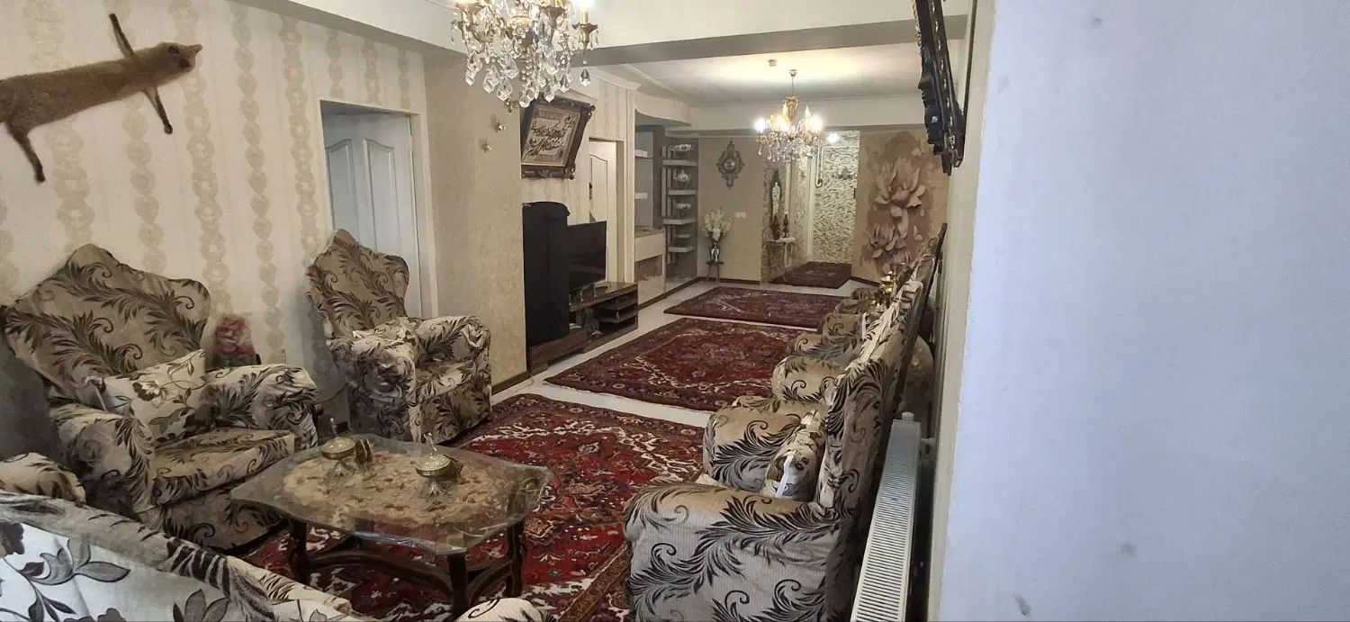 اپارتمان ۹۰متری در شهرک نور