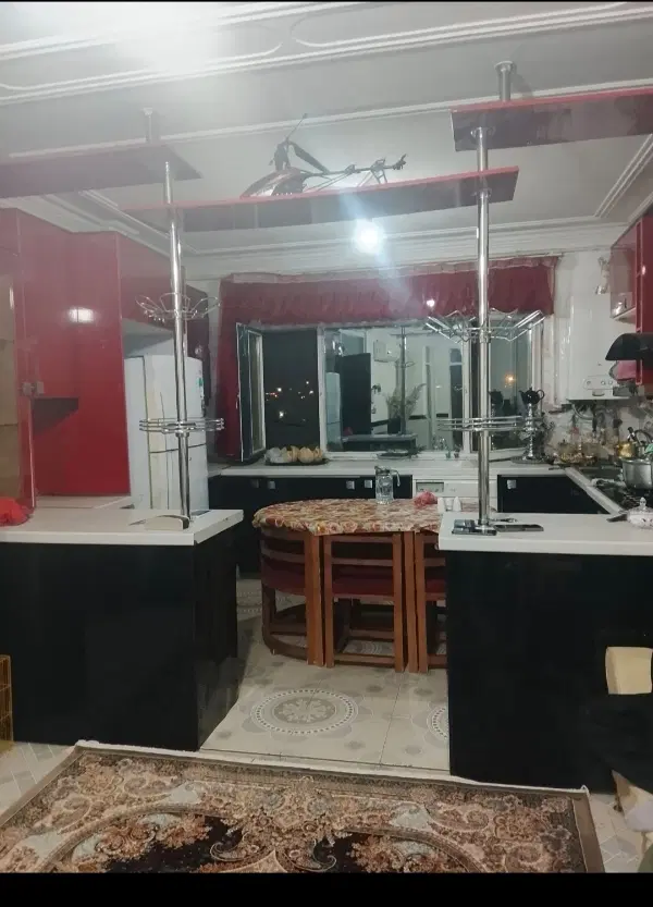 رهن کامل ۷۰متری فرخ سرشت