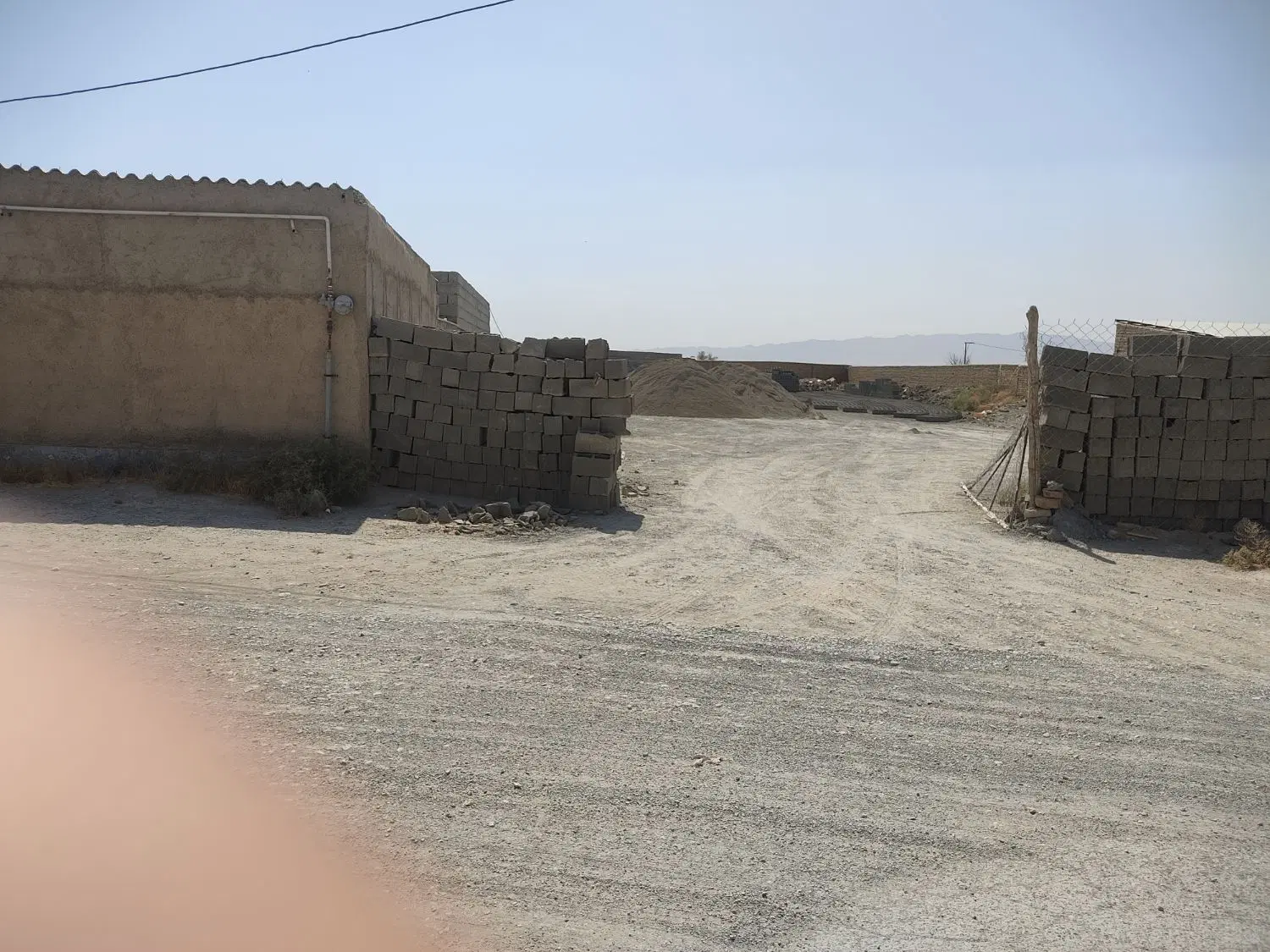 زمین ۳۰۰متری در نجم آباد