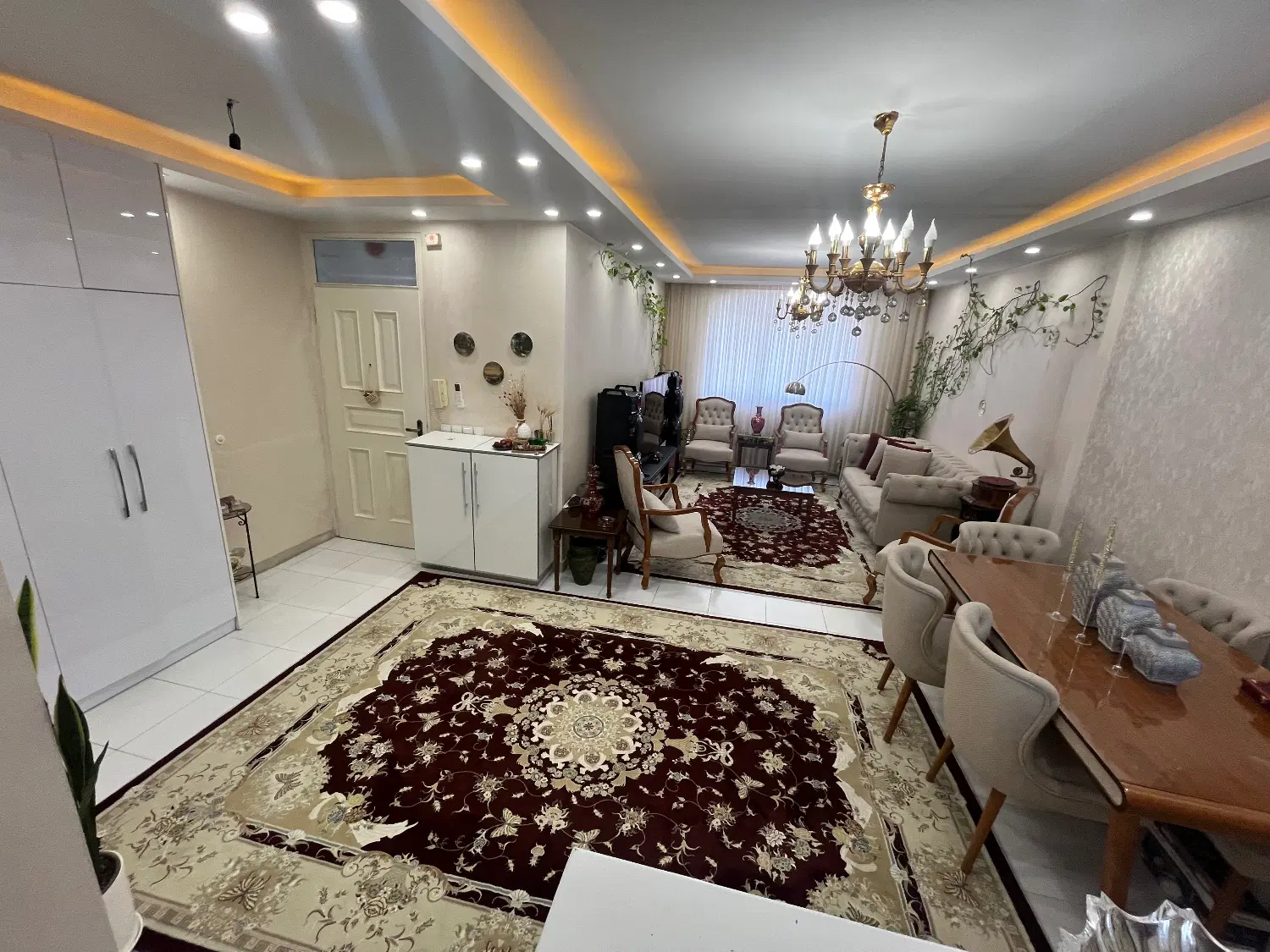 ۶۳متری،تکخواب،تکواحدی،انباری،۱۰متری اول