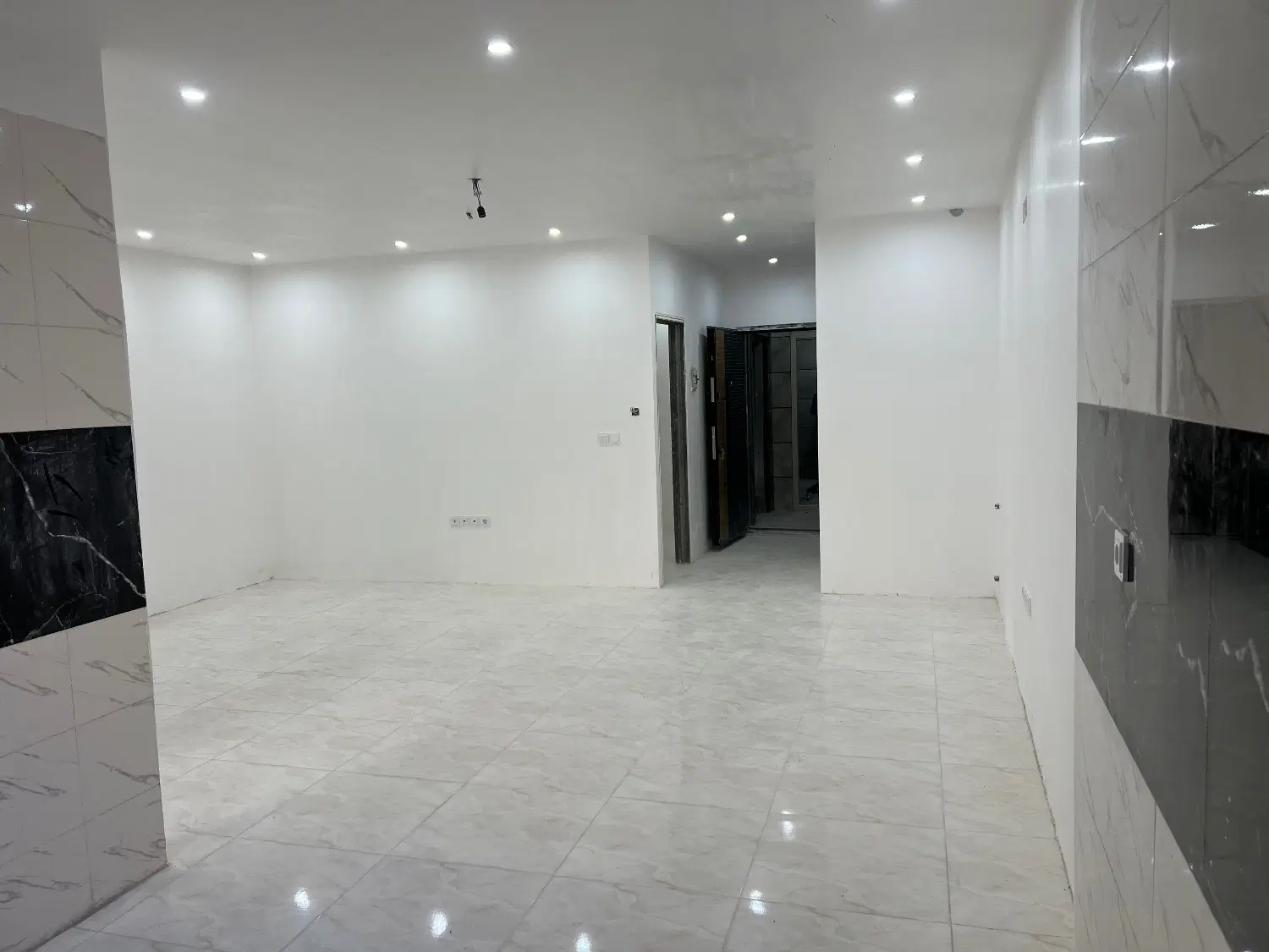اپارتمان نوساز باغ نرده
