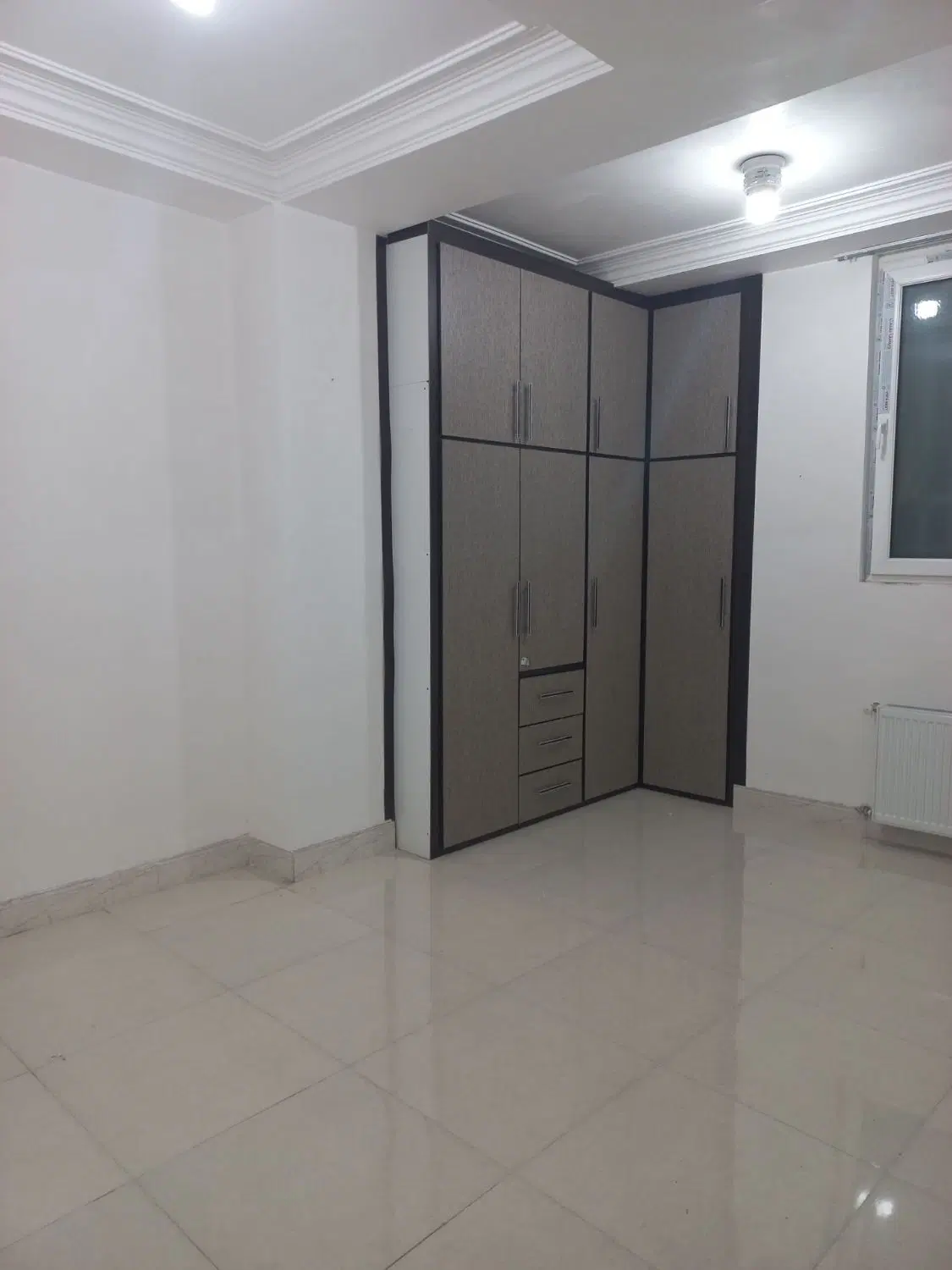 واحد85متری فرودگاه قدیم