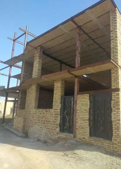 خانه نیمه کاره در وزرا