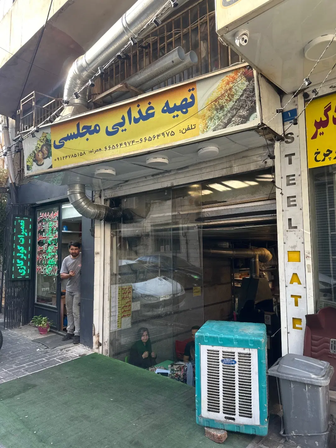 اجاره کترینگ کبابی
