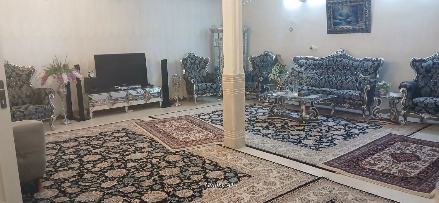 فروش خانه ویلایی دو نیم طبقه