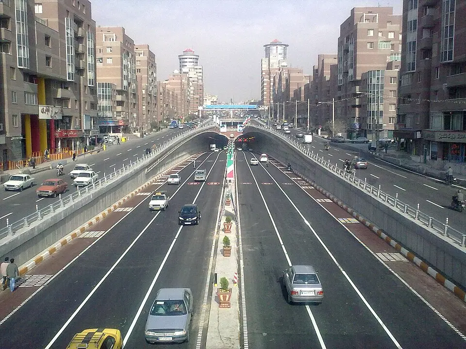 واحد ۶۵ متری  (موقعیت اداری )مناسب مطب دندانپزشکی