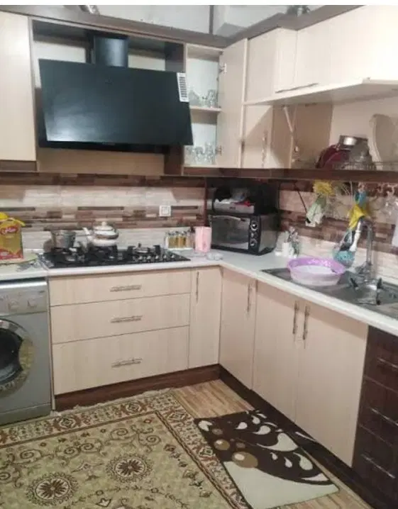 آپارتمان تک واحد۶۷متری   دوخوابه طبقه ۲واقعی