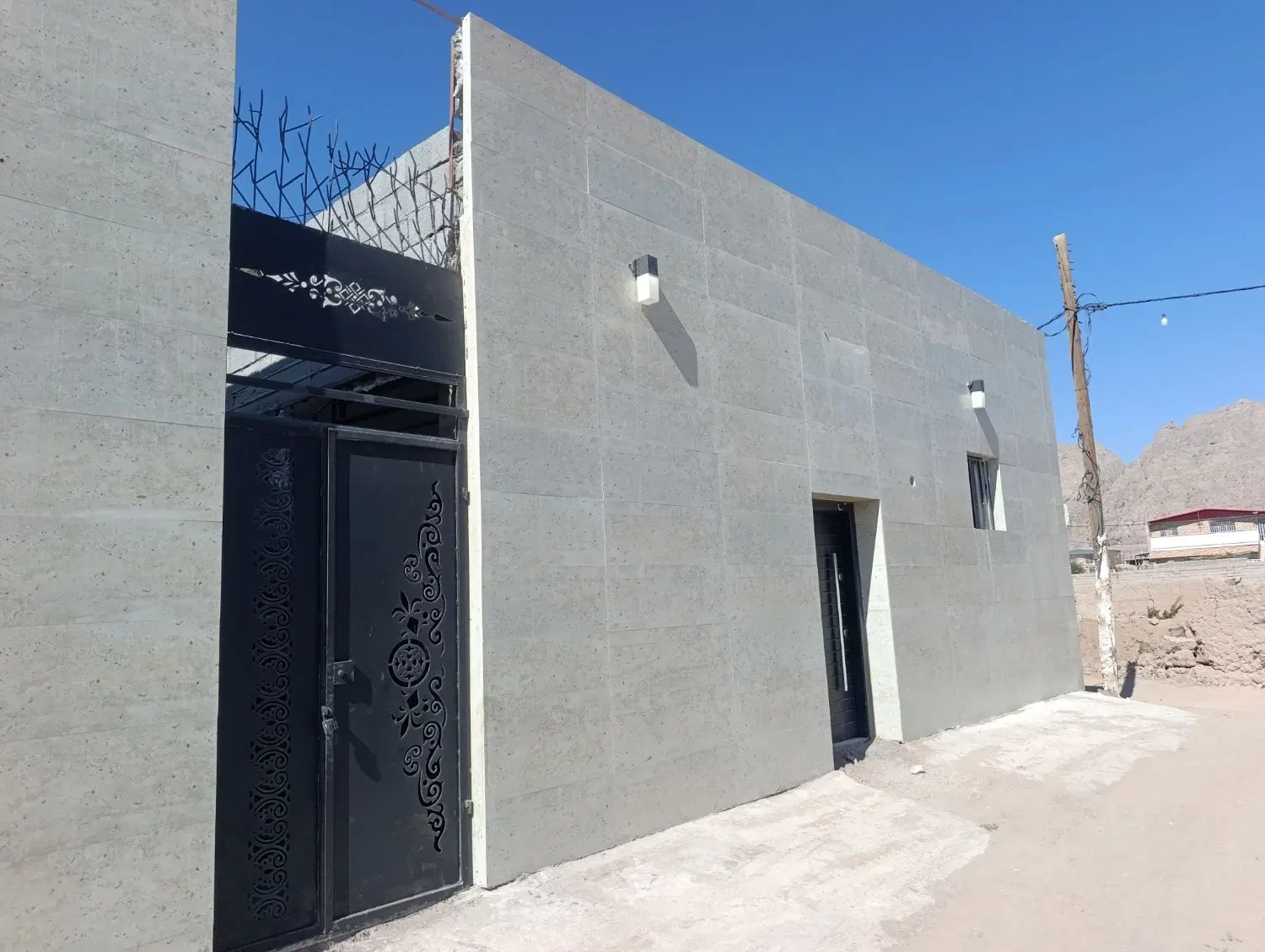 یک باب منزل واقع در سرآسیاب فرسنگی