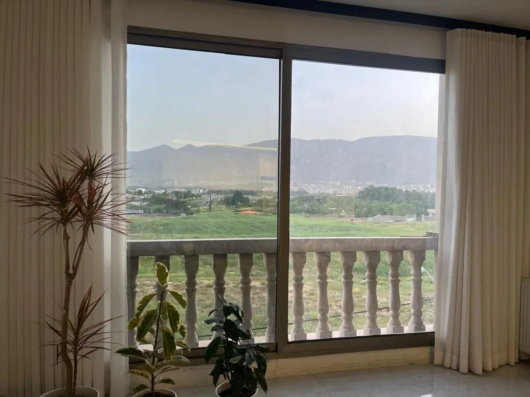 آپارتمان سه خواب ۱۳۰ متر انجیره