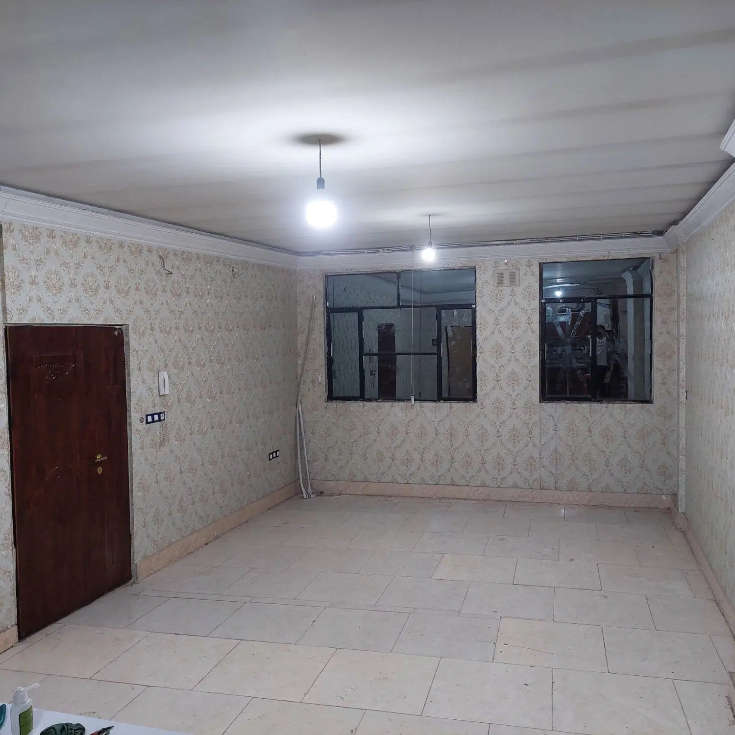 اجاره مسکونی 75 متری میلان 10 متری