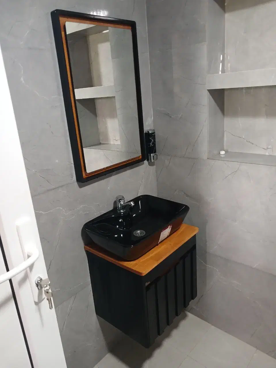 کلبه  سویئسی   دو خواب   گل  بانو   واحد ۲  اسالم
