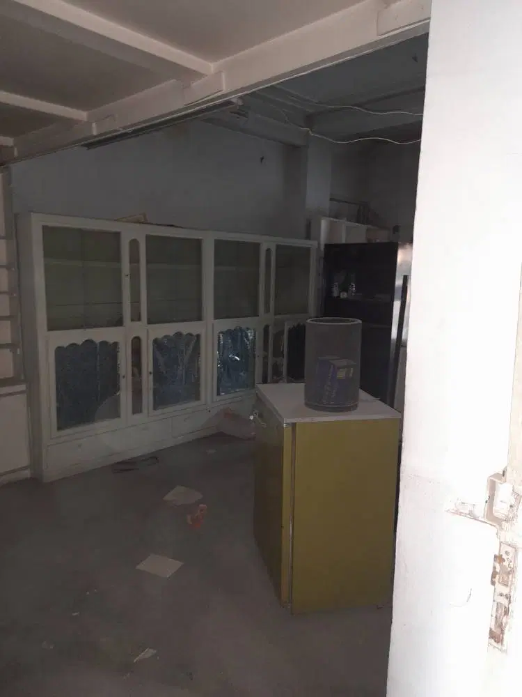 واگذاری سرقفلی مغازه چهارباغ عباسی