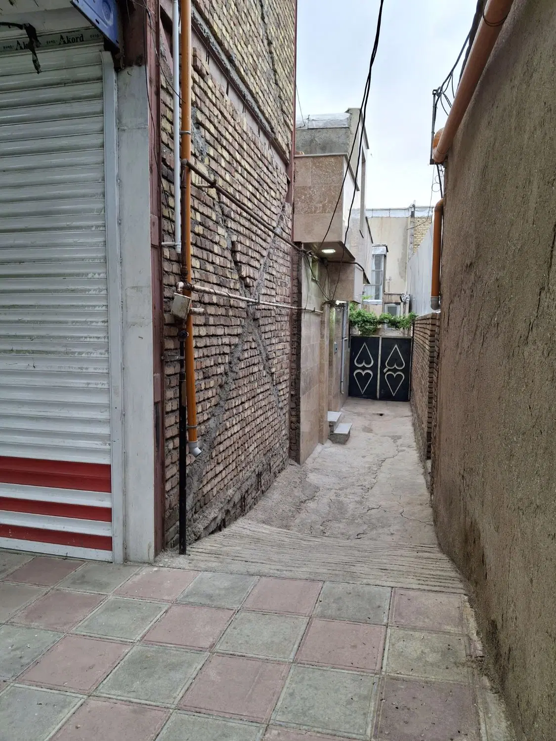 خانه ویلایی ۹۰ متری بدون پارکینگ