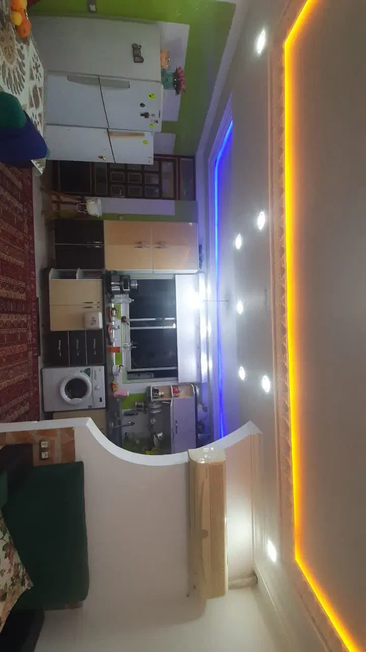 اجاره طبقه دومم لوکیشن مجهز و ساکت (املاک جهان)