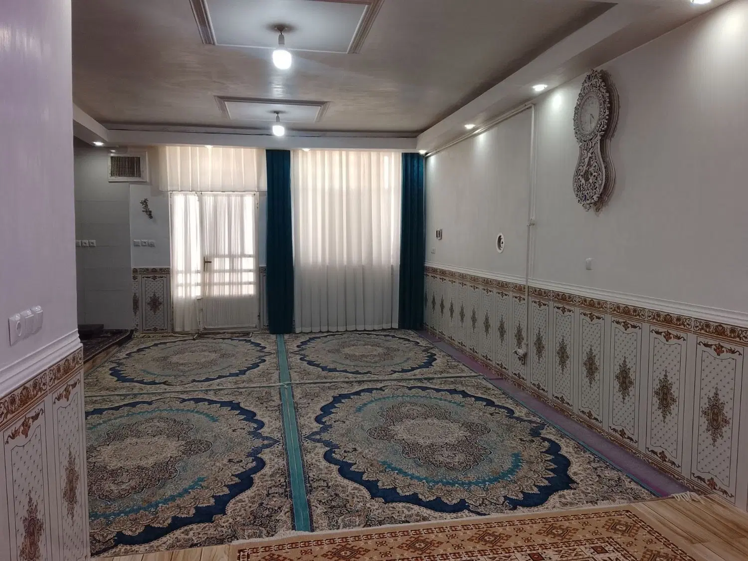 خانه پاپی خالدار