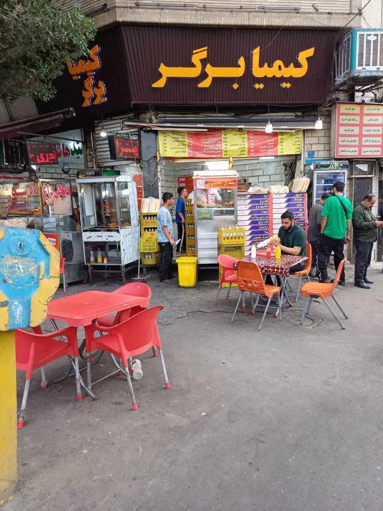 اجاره مغازه دو نبش با پاخور مناسب