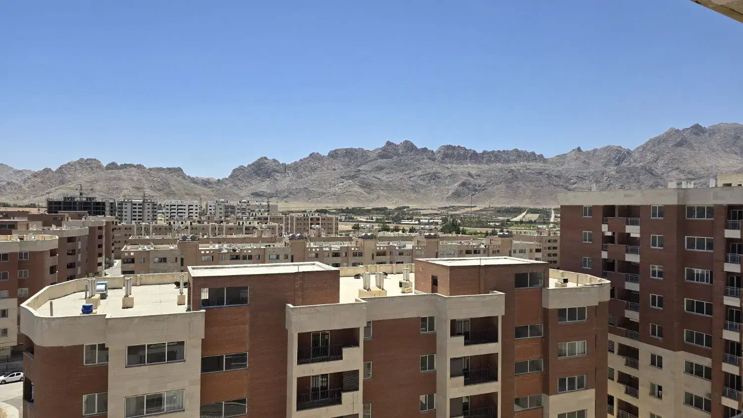 آپارتمان پنت هاس بهارستان