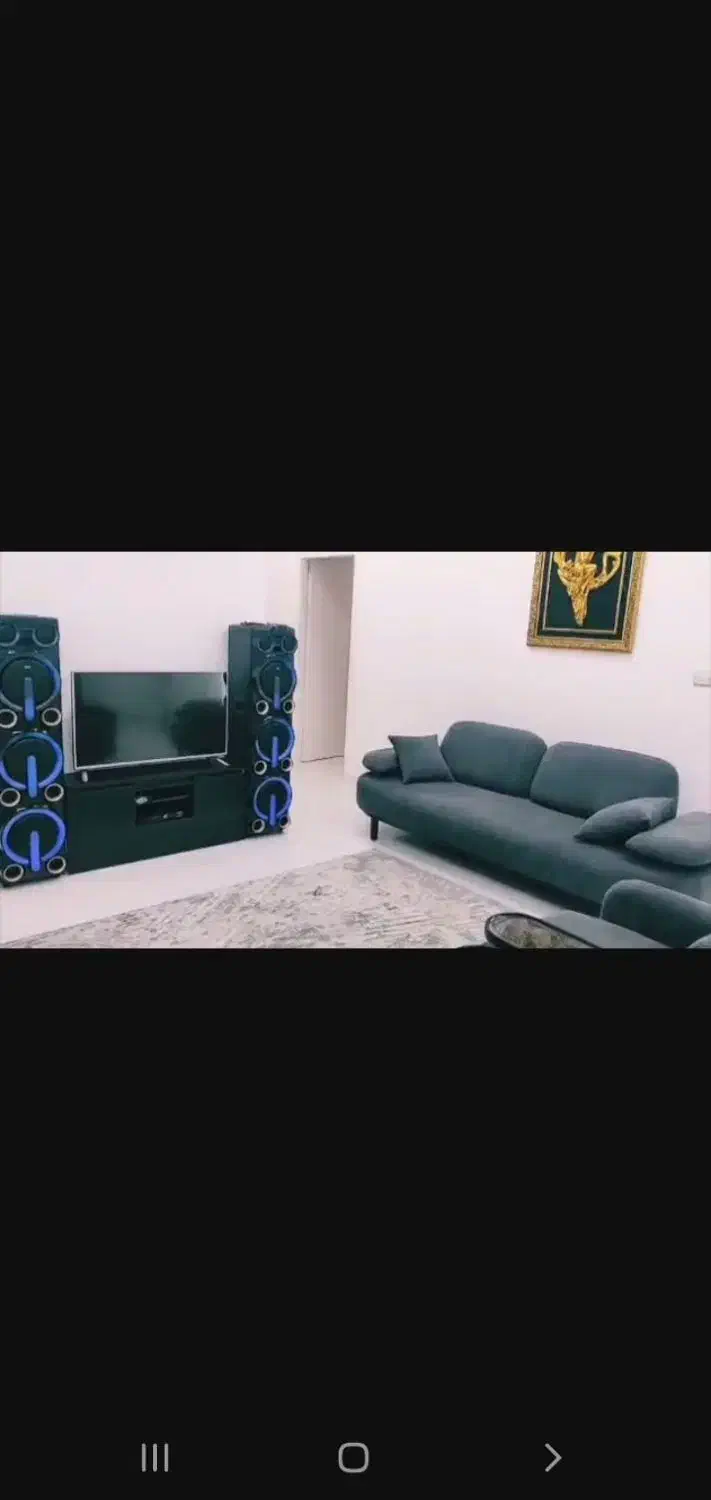 واحد ۷۷ متری لوکس
