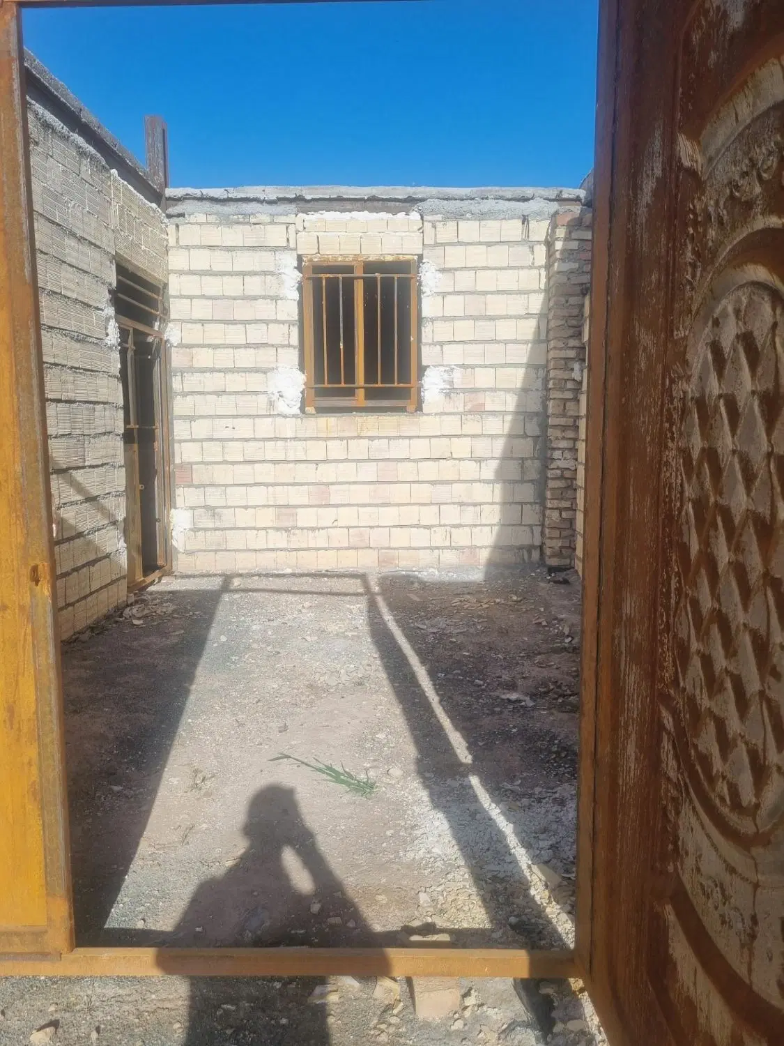 زمین سفت کاری شده امیراباد