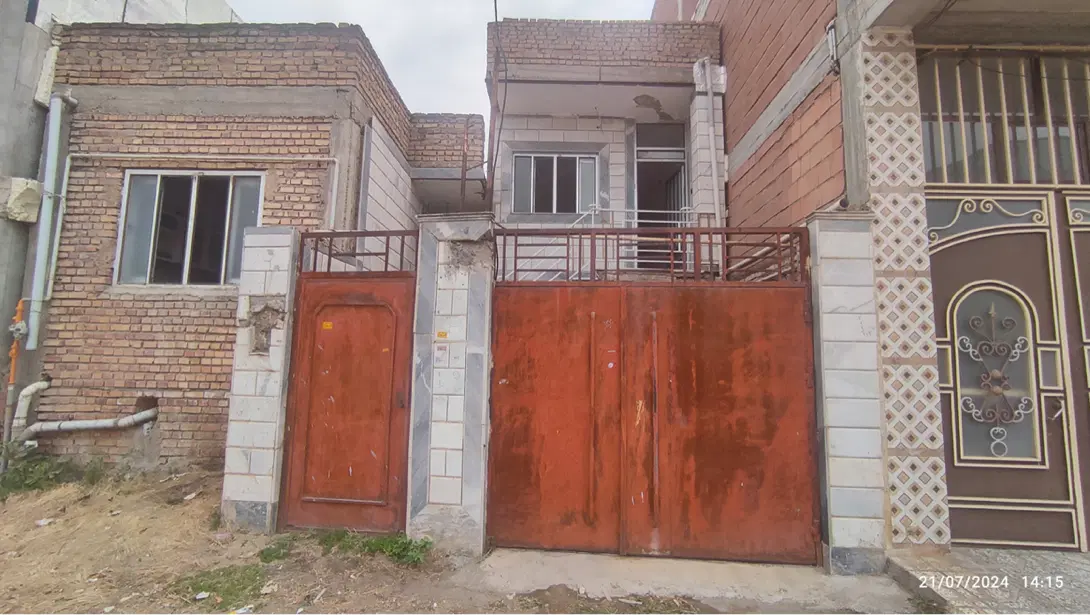 خانه نیم پیلوت 160