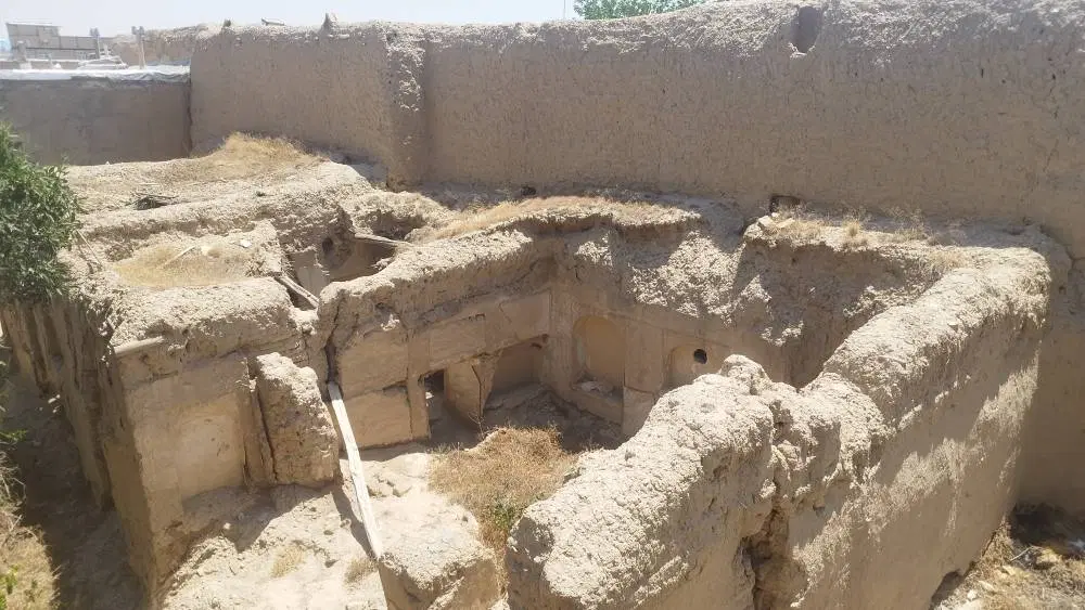 خانه کلنگی