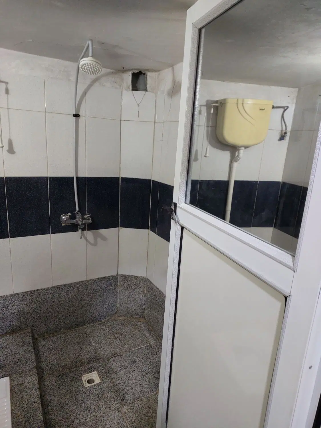 نانوای سنگکی سنتی